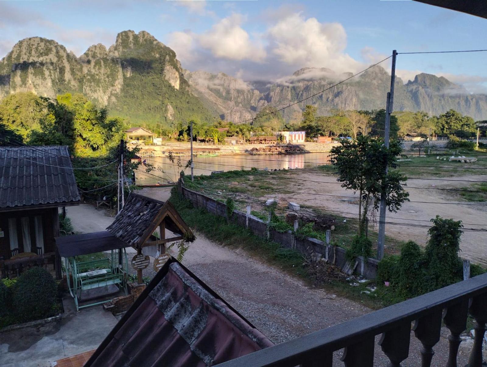 Bungalows Le Jardin Vangvieng Vang Vieng Εξωτερικό φωτογραφία
